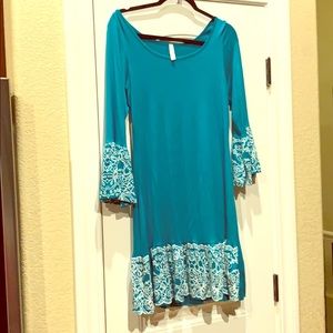 Size med dress or tunic - new without tags